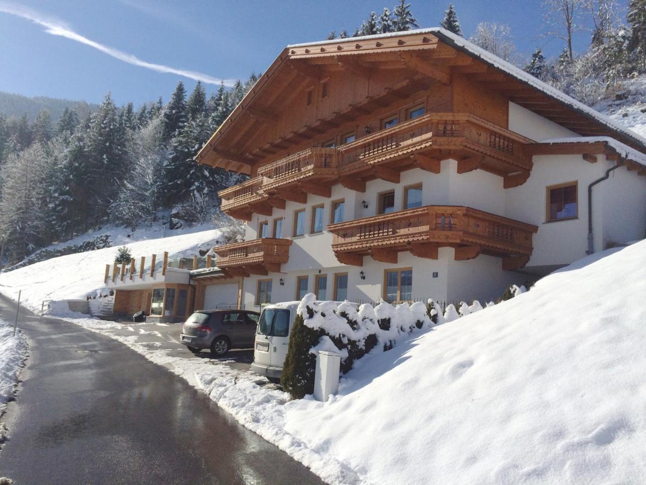 Landhaus Rieder Im Zillertal Daire Aschau Im Zillertal Dış mekan fotoğraf